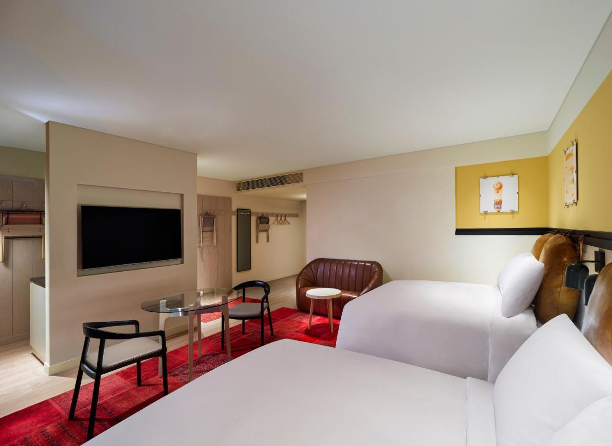 Moxy Seoul Myeongdong Hotel Bagian luar foto