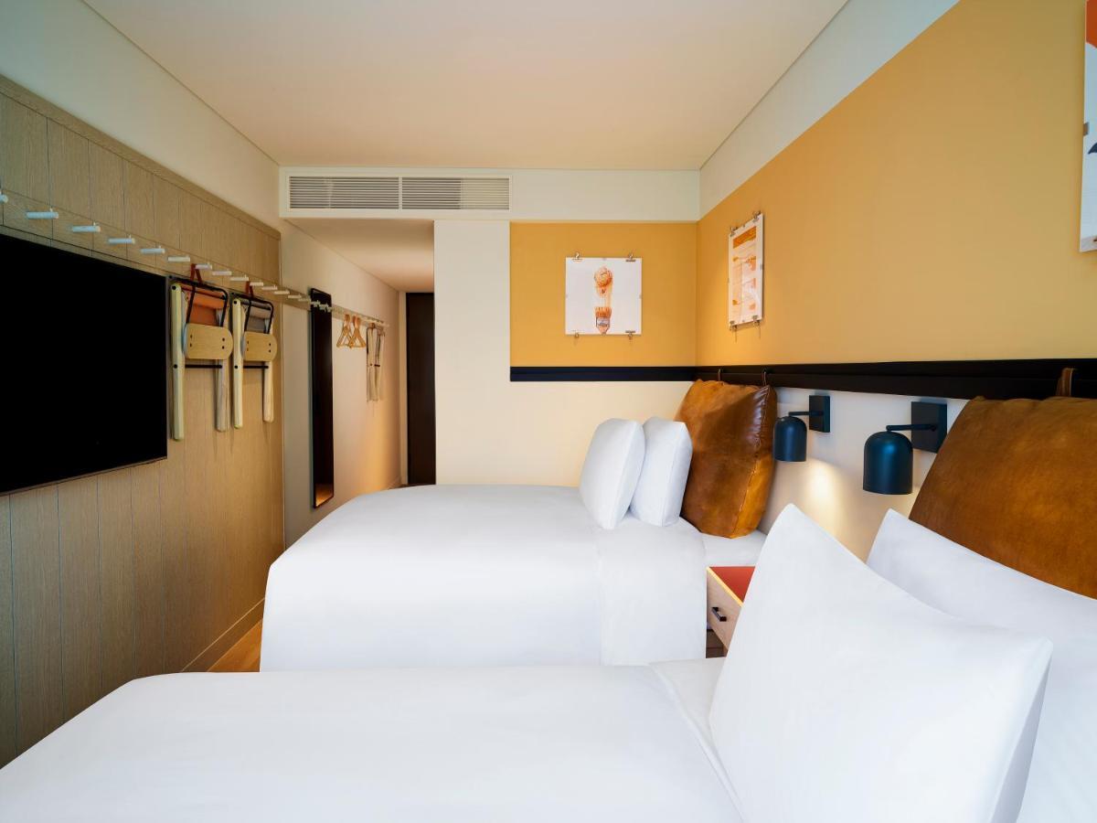Moxy Seoul Myeongdong Hotel Bagian luar foto